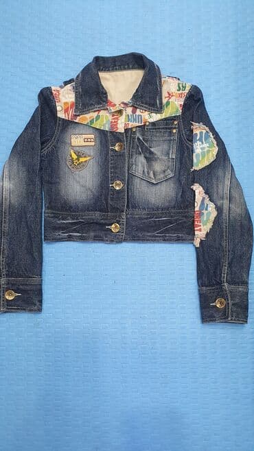 красный пиджак: Джинсовая куртка укороченая 
(пик моды)
на девочку 13/14/15лет — 1