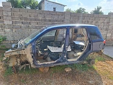 мотор на авто: Кузов Mazda Demio 2003, темно‑синий, под разбор или как донор. Состав — 3