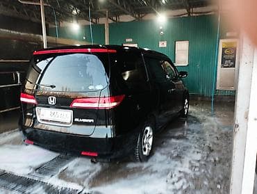 step wgn: Honda Elysion: 2004 г., 2.4 л, Автомат, Бензин, Минивэн — 3