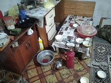 Салам туугандар Ош шаарында дача денег жерде кампир чал бар 1 комната