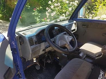 авто сатуу: Daewoo Лабо: 2001 г., Кол менен иштөөчү, Бензин — 4