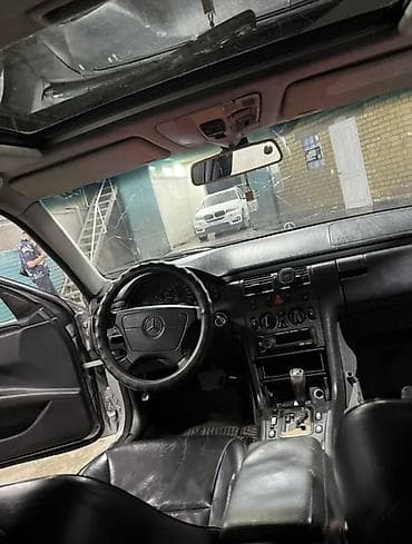 70 сом: Mercedes-Benz E-Class: 1999 г., 2.4 л, Автомат, Бензин, Седан — 2