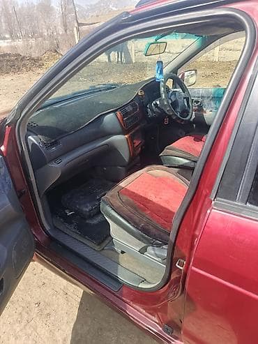 тайота авенсис 2007: Nissan R Nessa: 1998 г., Универсал — 6