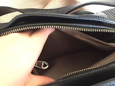 ted baker: Чёрная сумка из эко-кожи Состояние 8/10, брали за 3500, отдаём за 500 — 8