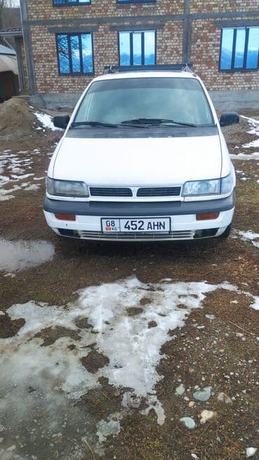 митсубиши спейс стар: Mitsubishi Chariot: 1994 г., 2 л, Механика, Бензин, Универсал — 1