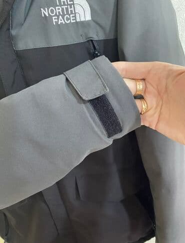 осенний куртки: Осенне-весенняя куртка в отличном состоянии, на рост 174-178, размер — 4