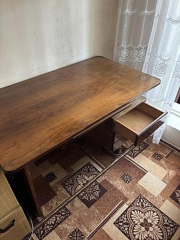 стол компьютерный бу: Компьютерный стол, С полками — 5