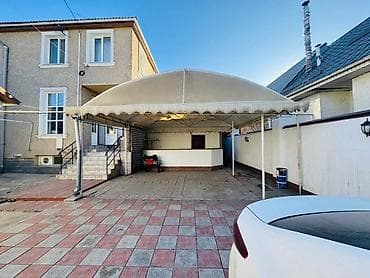 срочно продам дом новопокровка бишкек: 250 м², 8 бөлмө, Унаа токтотуучу жай — 3