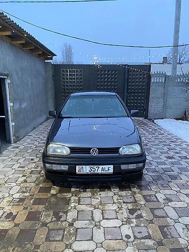 Volkswagen Golf: 1993 г., 1.8 л, Кол менен иштөөчү, Бензин, Хетчбек — 1