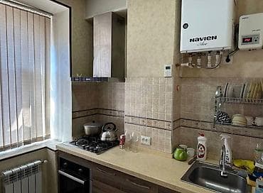 Батирлер: 2 бөлмө, Кыймылсыз мүлк агенттиги, Чогуу жашоосу жок, Толугу менен эмереги бар — 4