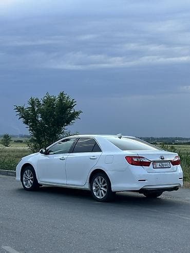 old man: Toyota Camry: 2012 г., 2.5 л, Автомат, Бензин, Седан — 4