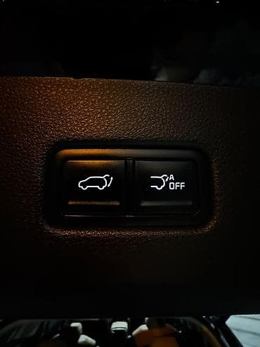 Kia Carnival: 2021 г., Бензин, Минивэн — 7