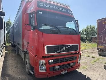 Тягач, Volvo, 2004 г., Тентованный