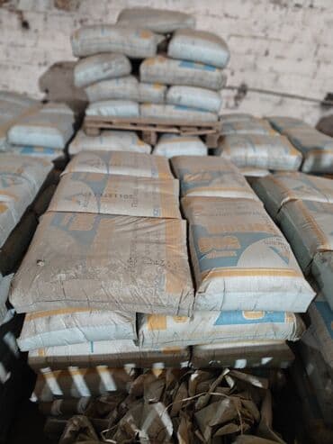 прожектор на крышу: Korcem цемент, M-500, 50 кг/м³ — 3