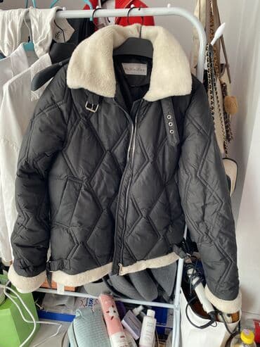 Киреге берилүүчү кийимдер: Дубленка,курткалар сатылат бир эле жоду кийилген . Дубленка 1500 сом — 4