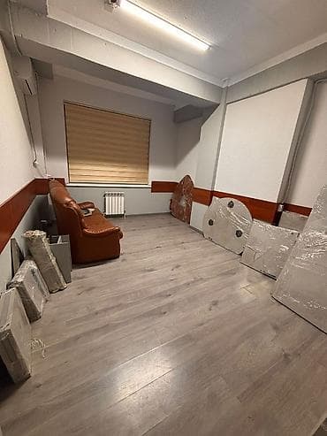 18: Аренда офисов, 80 м², В жилом комплексе, С оборудованием, 1 линия, С отдельным сан узлом — 1