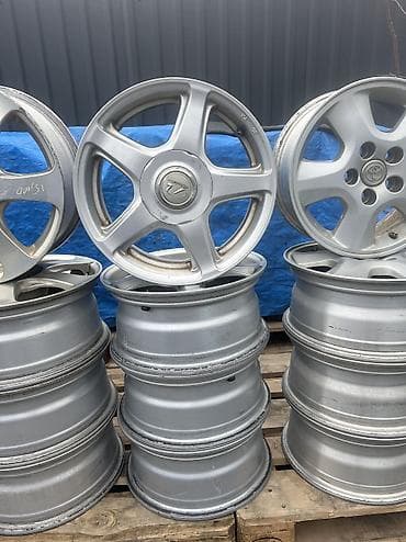 15 фит: Литые Диски R 15 Комплект, отверстий - 5, Б/у — 1