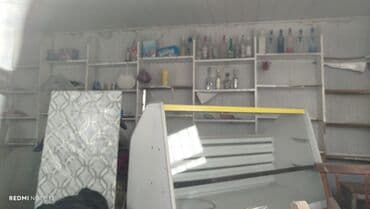 сдаю контейнер на рынке дордой: Продается коммерческий киоск в желтом цвете, подходящий для различных — 5