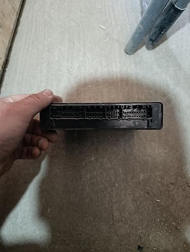 2 4 д: Электронный блок управления (ЭБУ) - Оригинальный номер по наклейке — 2