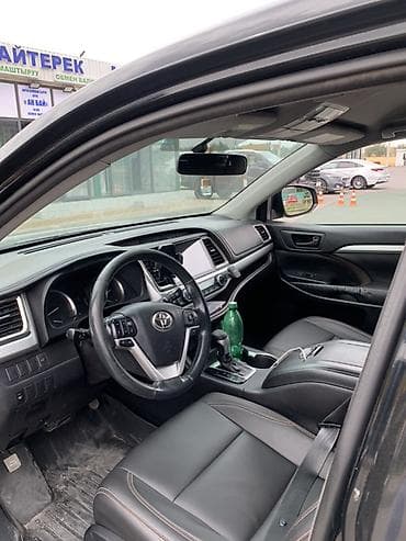 Продажа авто: Toyota Highlander: 2017 г., 3.5 л, Автомат, Бензин, Кроссовер — 5