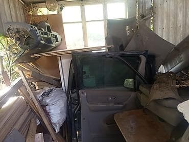 sprinter 2 2: Продаю запчасти Мазда бонго френди двигатель стекла боковые набор — 1