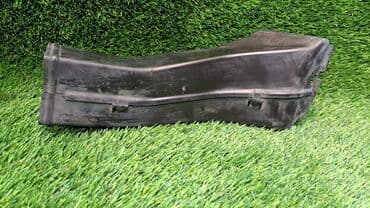 блок предохранителей: Воздуховод тормозного механизма левый Е39 8 174 843 Год 2002 В — 4