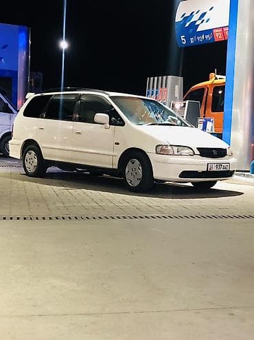 4 4: Honda Shuttle: 1998 г., 2.3 л, Автомат, Бензин, Минивэн — 1