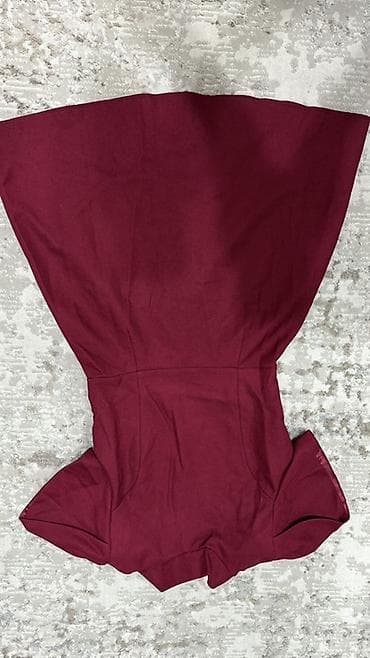 бордовое платье футляр: Повседневное платье, Короткая модель, S — 1