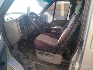 срочно продаю в связи с переездом: Ford Transit: 2003 г., Механика, Дизель, Van — 4