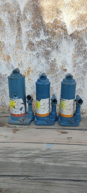 дубликат ключа: Продаю домкраты привозные. Цена 2х тонник по 5500сом 1 штук. От Рекса — 1