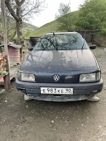 2 9 тди: Volkswagen Passat Variant: 1990 г., Универсал — 1