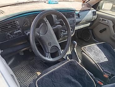 ауди унаа: Volkswagen Golf: 1994 г., 1.8 л, Механика, Бензин, Хэтчбэк — 4