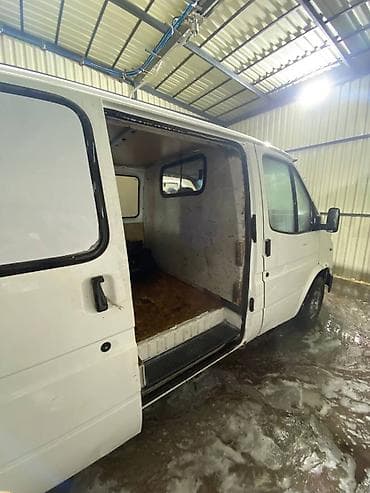 автомат минивэн: Ford Transit CL фургон (белый), короткая база, 3-дверный кузов: - — 7