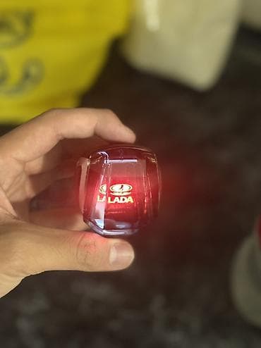 лавовая лампа: Ручка кпп ваз 2107 
Меняет цвета на разные — 1