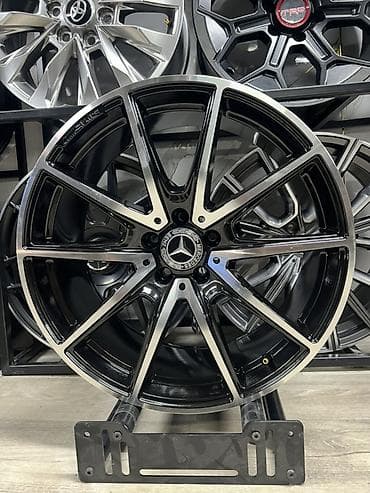 210 55 amg: Литые Диски R 20 AMG, Комплект, отверстий - 5, Новый — 1