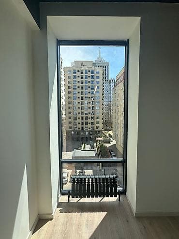 Аренда офисов, 58 м², В бизнес центре — 2