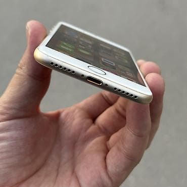 10 iphone: IPhone 7, Б/у, 128 ГБ, Золотой, 79 % — 6
