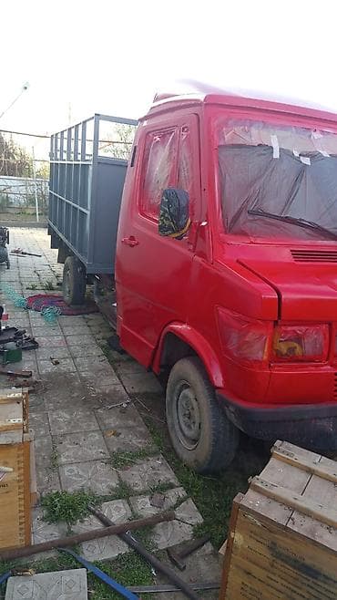 скутер m12: Жеңил жүк ташуучу унаа, Mercedes-Benz, Стандарт, 3 т, Колдонулган — 1