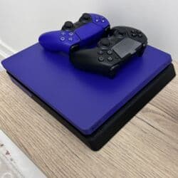 взять в аренду плейстейшен 4: Фиолетовая пс4 слим без наклеек прошитая новые геймпады подставка — 2