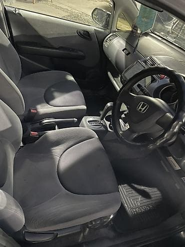 жабра бампер на хонда фит: Honda Fit: 2002 г., 1.3 л, Вариатор, Бензин, Хэтчбэк — 5