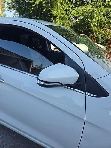 eclipse cross: Chevrolet Spark: 2019 г., 1 л, Вариатор, Бензин, Хэтчбэк — 6