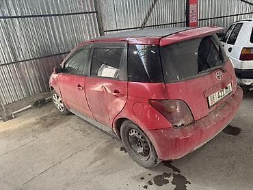 suzuki gn: Toyota Ist: 2002 г., 1.5 л, Автомат, Бензин, Хэтчбэк — 9