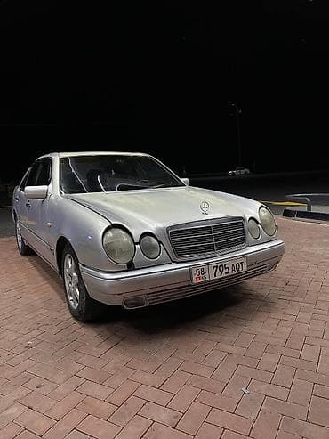 м 273: Mercedes-Benz E-Class: 1995 г., 2.2 л, Механика, Бензин, Седан — 4