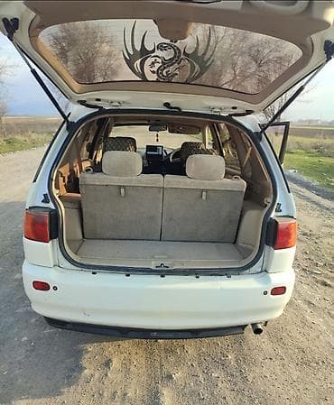 toyota opa 2003: Toyota Ipsum: 2001 г., 2 л, Автомат, Бензин, Минивэн — 10