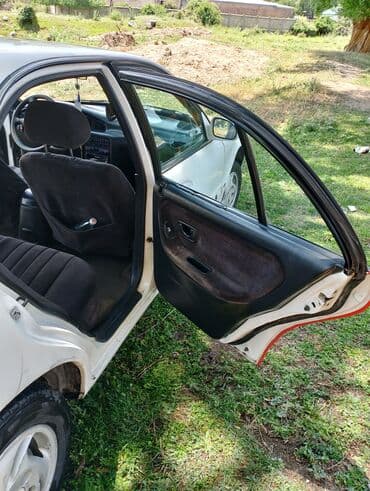 домкрат соната: Hyundai Sonata: 1998 г., 0.2 л, Автомат, Бензиновая, Седан — 2