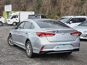 Продажа авто: Hyundai Sonata: 2022 г., 2 л, Автомат, Бензин, Седан — 4