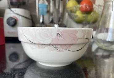 Модемы и сетевое оборудование: Все тарелки на фото 36 шт за 2 000 сом идеальн сост Кесе новые 11 шт — 10