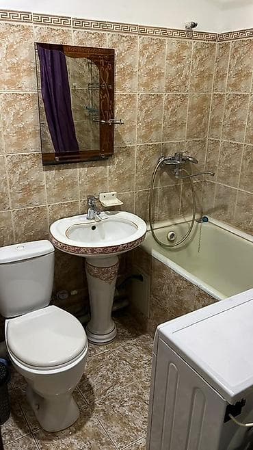 Квартиры: 3 комнаты, 58 м² — 2