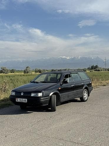 салон машины: Volkswagen Passat Variant: 1989 г., 1.8 л, Механика, Бензин, Универсал — 2