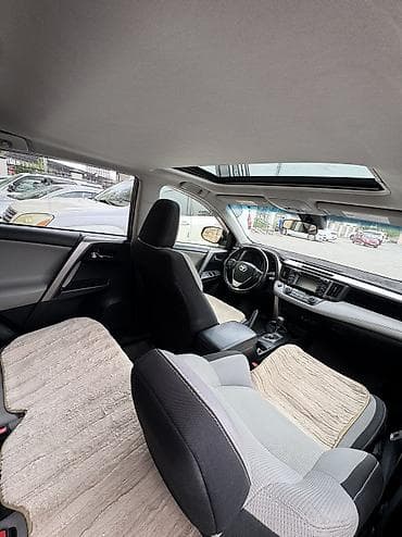 subaru 4: Toyota RAV4: 2018 г., 2.5 л, Автомат, Бензин, Кроссовер — 5